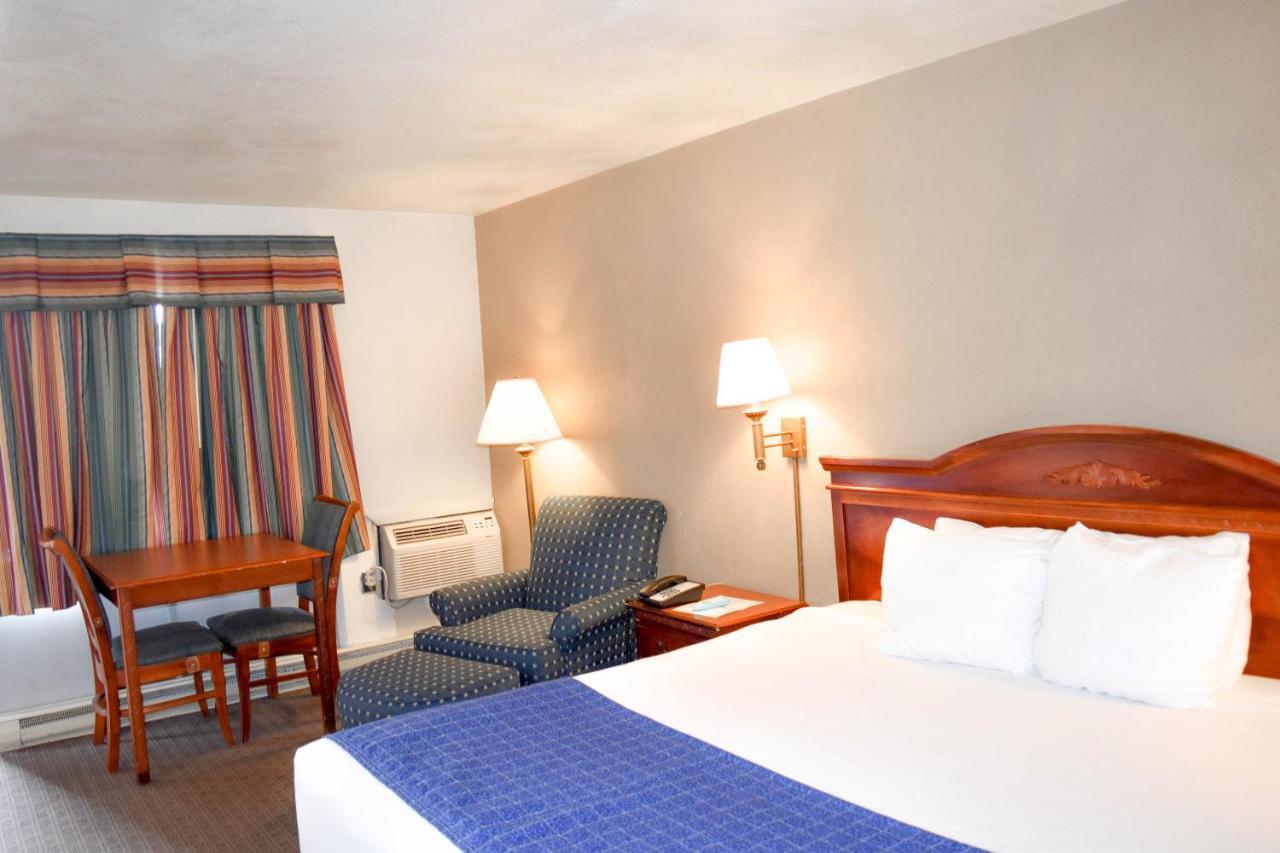 Attleboro Motor Inn Extérieur photo