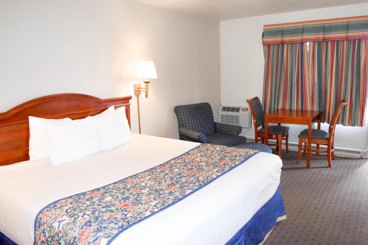 Attleboro Motor Inn Extérieur photo
